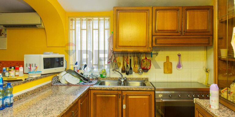 2025070470935-964869-34