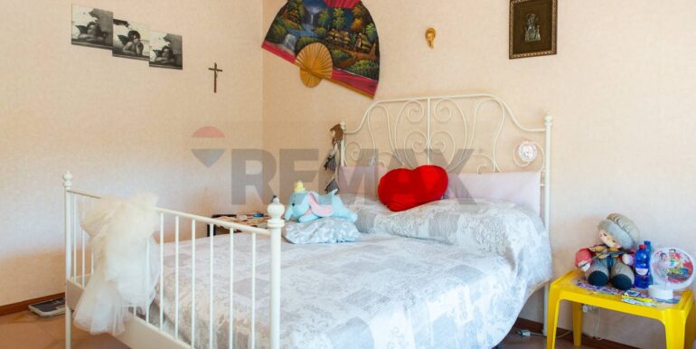 2025070470948-964869-42