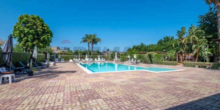 2025070475513-964870-25