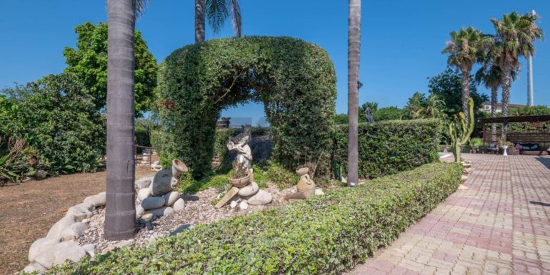 2025070475545-964870-37