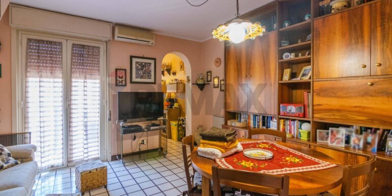 20250708220323-965168-12