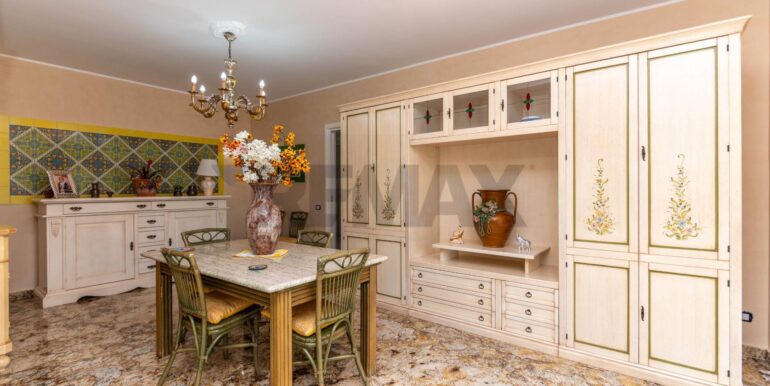 20250709153637-965809-12