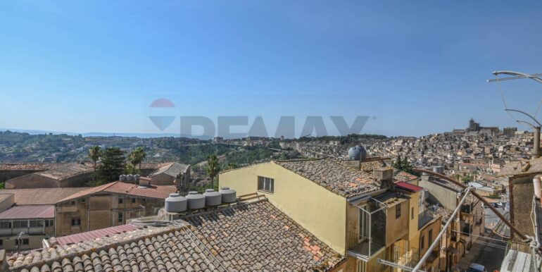 20250709181229-962334-15