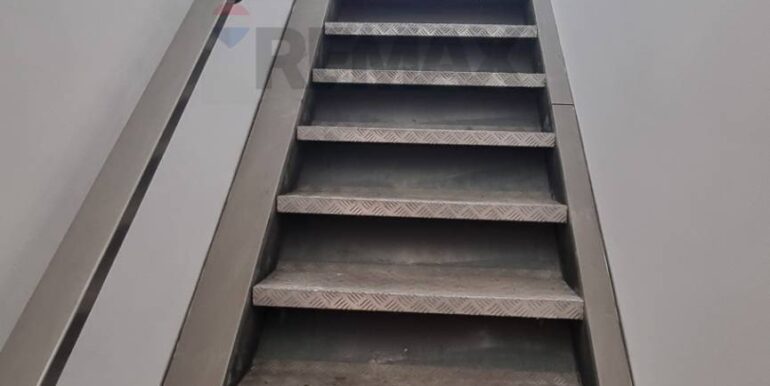 2025071094602-966069-10