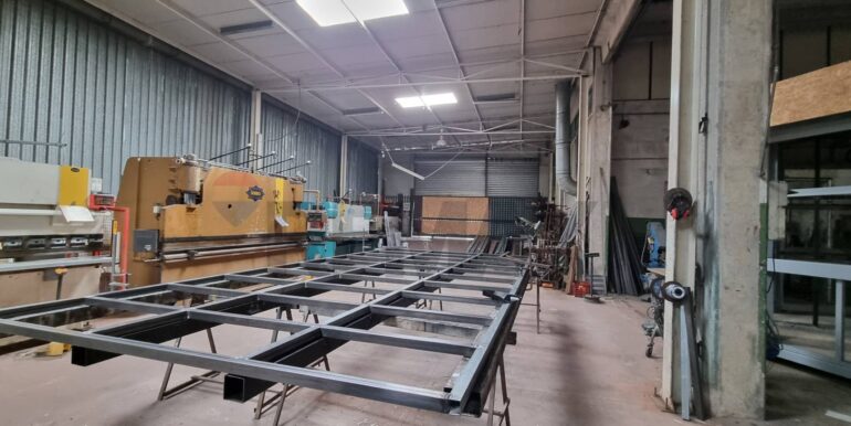 2025071094658-966069-17