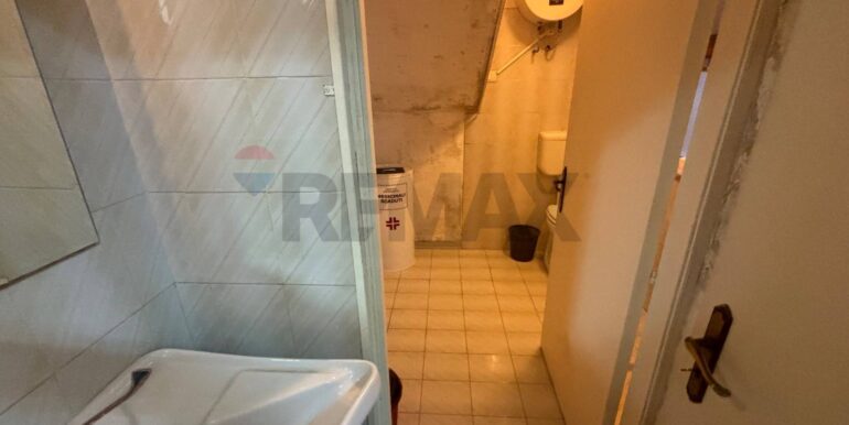 20250711212038-965655-15