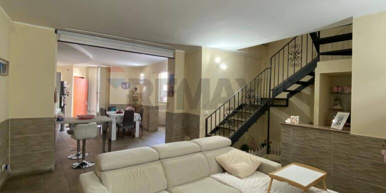 20250712203333-966533-7