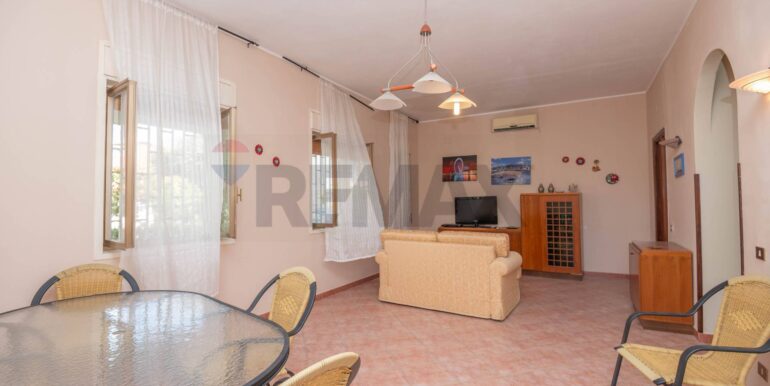 20250713200155-965409-11