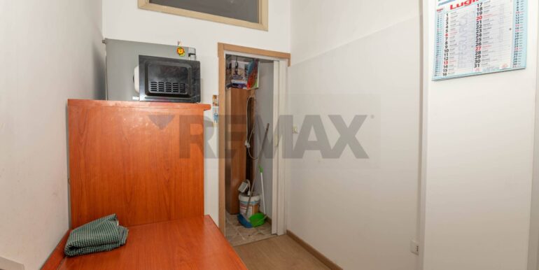 20250714182347-965834-6