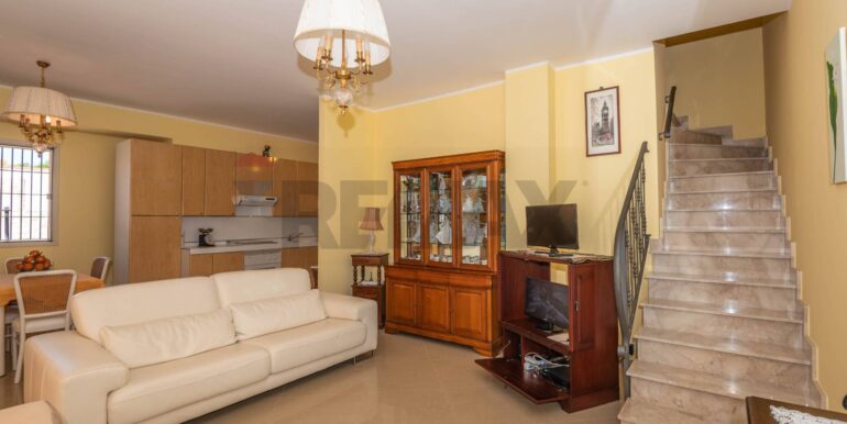 20250714185238-966782-10