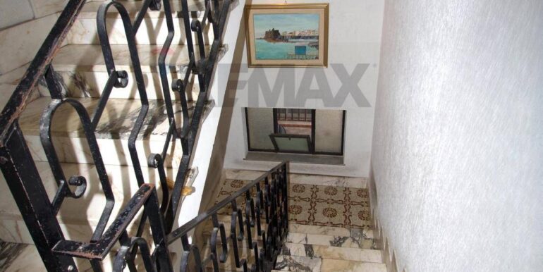 2025071674629-967054-4