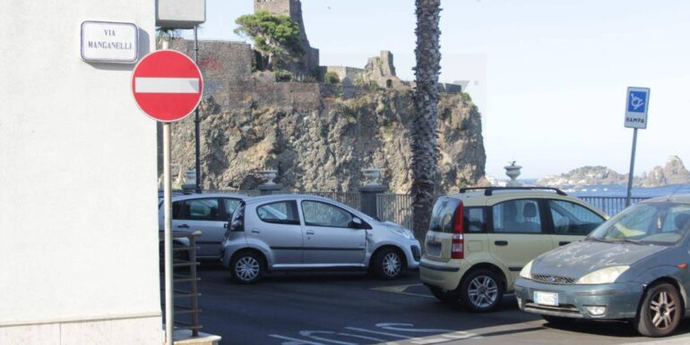 2025071674704-967054-19