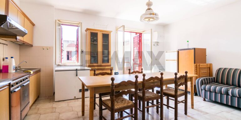 2025071792659-965556-33