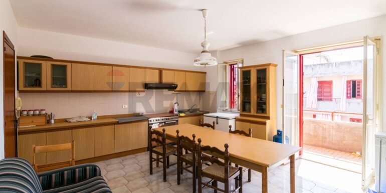 2025071792707-965556-35