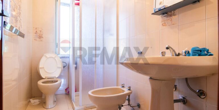 2025071792738-965556-43