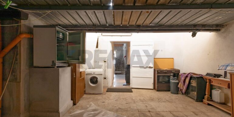 20250718223407-968593-40