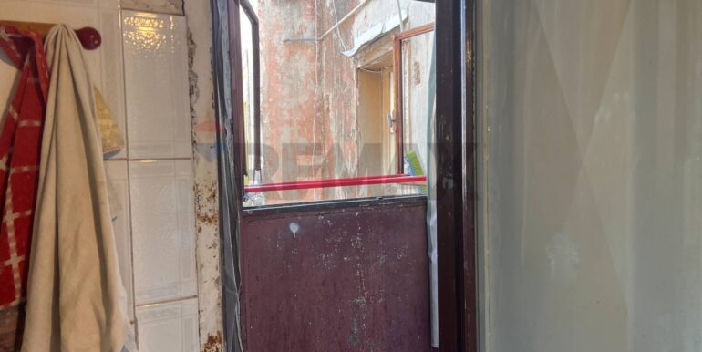 20250725104323-971118-4