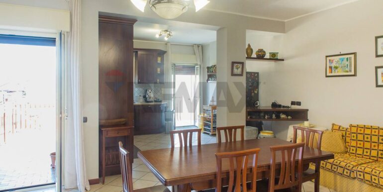 20250725153338-971058-12