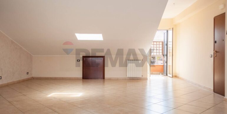 20250725174311-971150-15