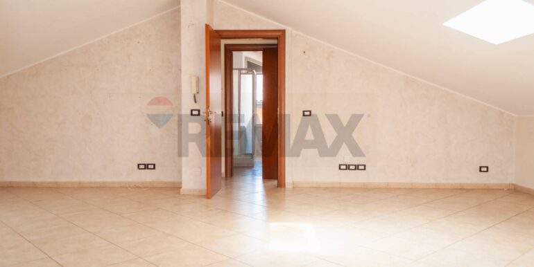 20250725174321-971150-18