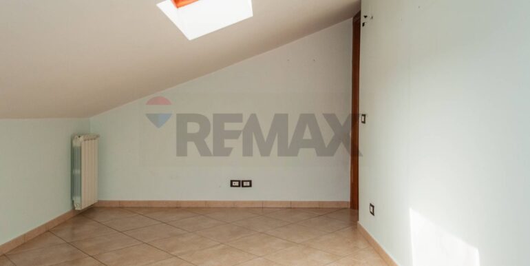 20250725174400-971150-30