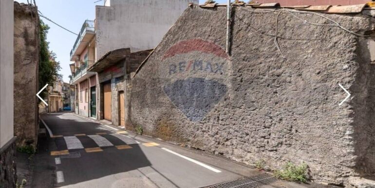 2025072572702-969739-6