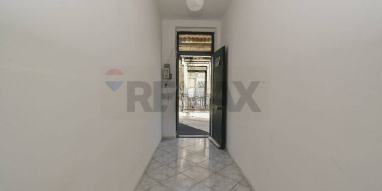 2025073000725-972421-19