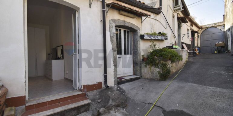 2025073013147-972423-25