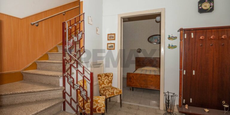 20250801174351-964816-4