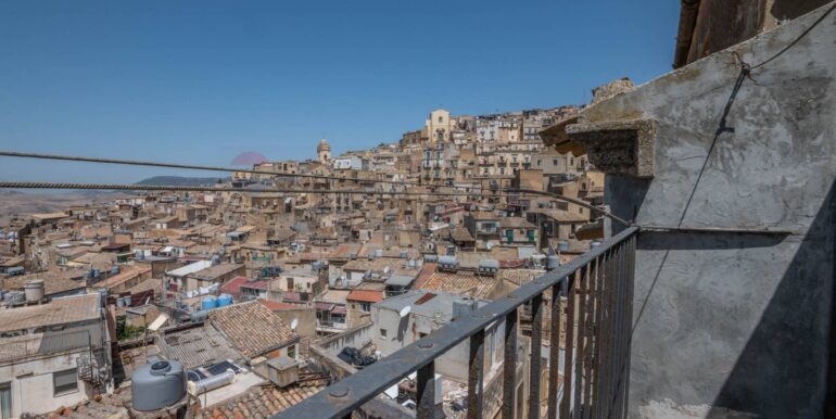 20250801174402-964816-7