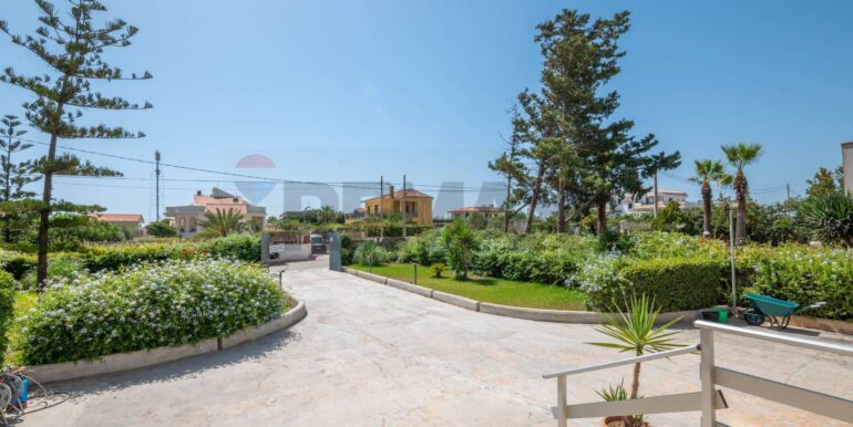 20250804165925-965923-46