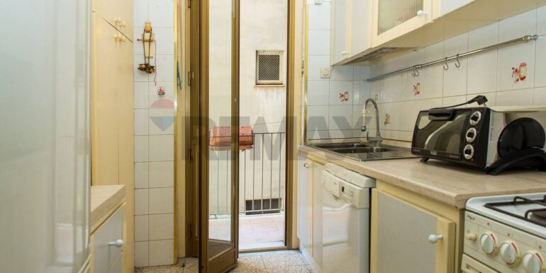 20250806225029-974014-16