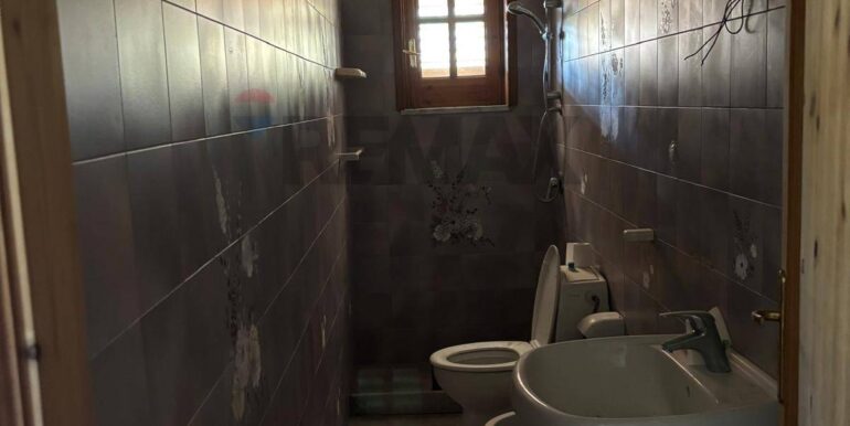 20250807154445-974229-11