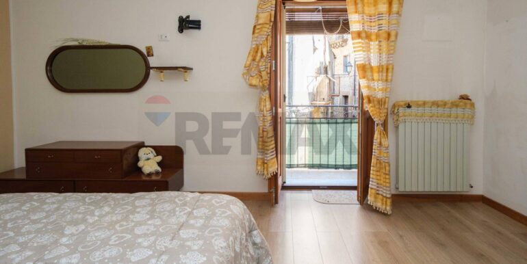 20250807170105-974246-16