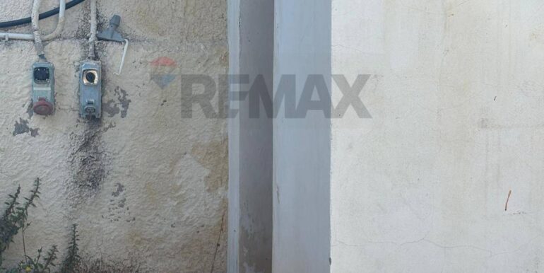 2025080874352-974263-6