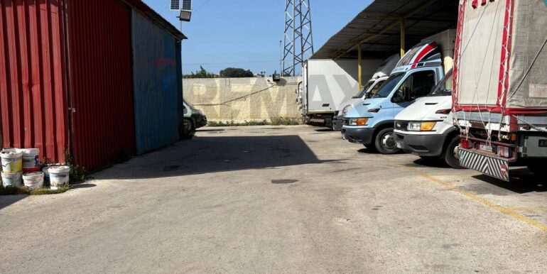 2025080874355-974263-7