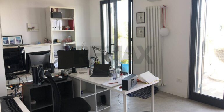 20250812175152-974749-10