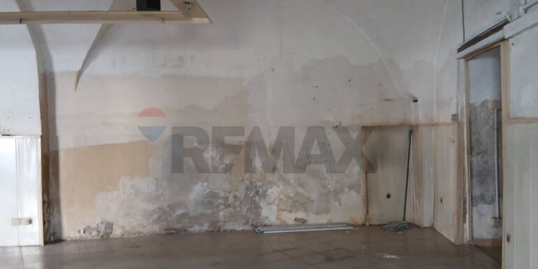 20250812192152-974757-13