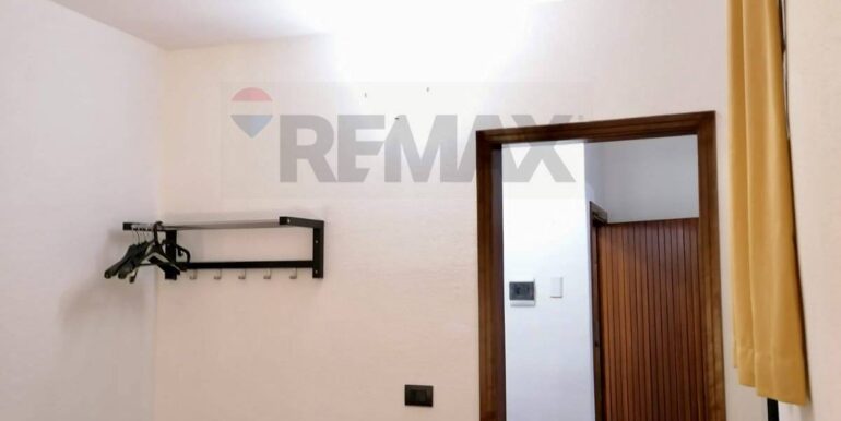 2025081310859-974763-12