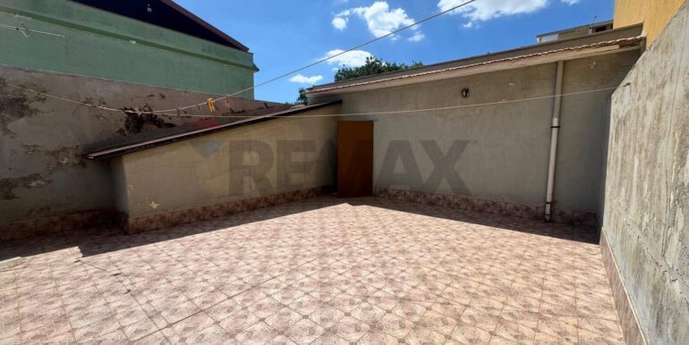 20250818114859-974949-3