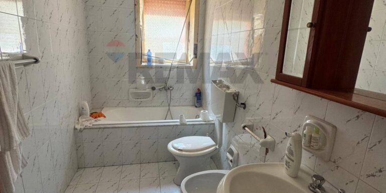 20250818115052-974949-15