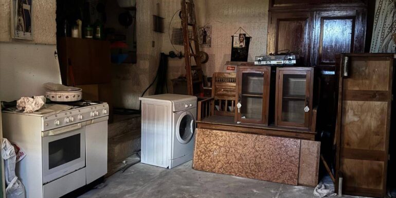 20250818115057-974949-17