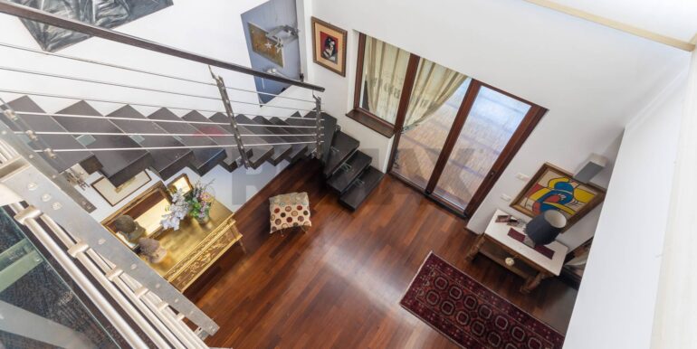 20250818122133-974931-11