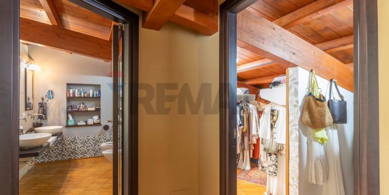 20250818122151-974931-17