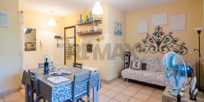 20250818162320-974545-12