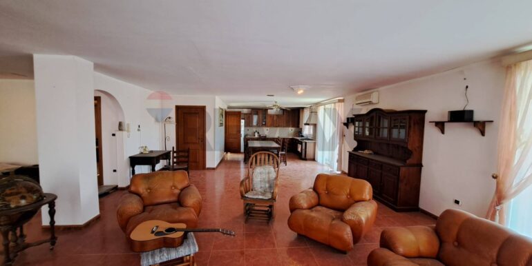 20250818173612-974806-9