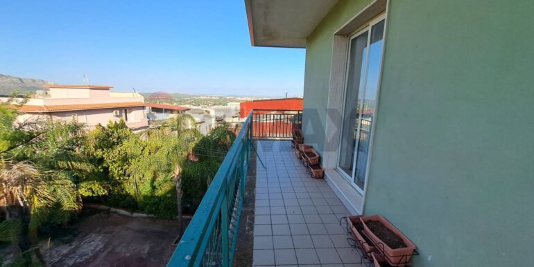 20250818173626-974806-12