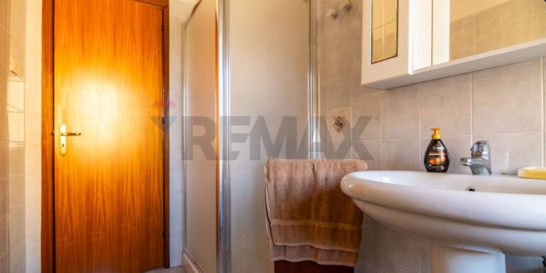 20250819105238-972092-18