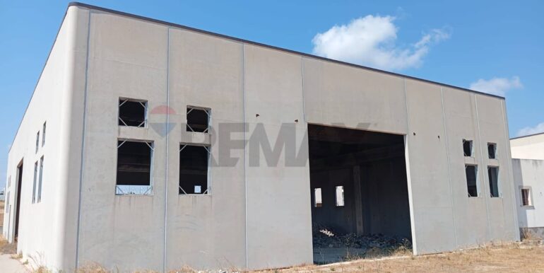 20250819165642-975070-17