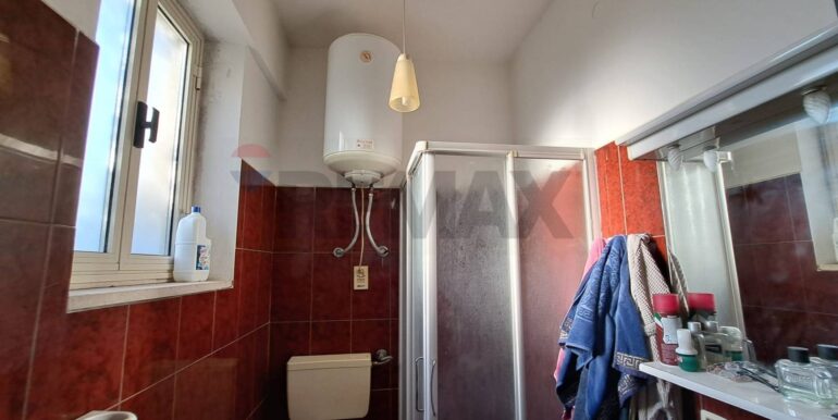 20250819175416-975014-11